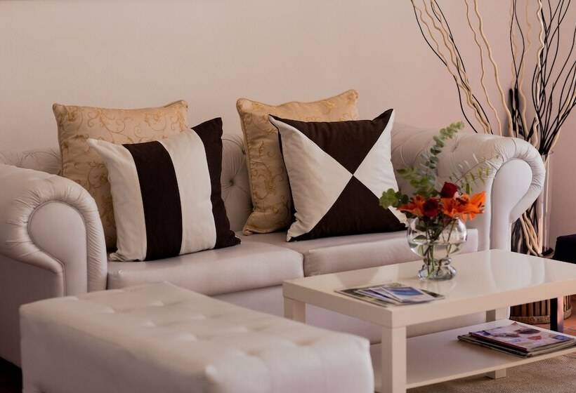 Fotos del hotel Portes 9:  9