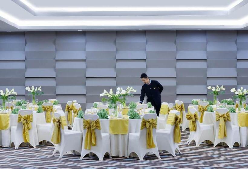 Fotos del hotel Santika Kelapa Gading:  25