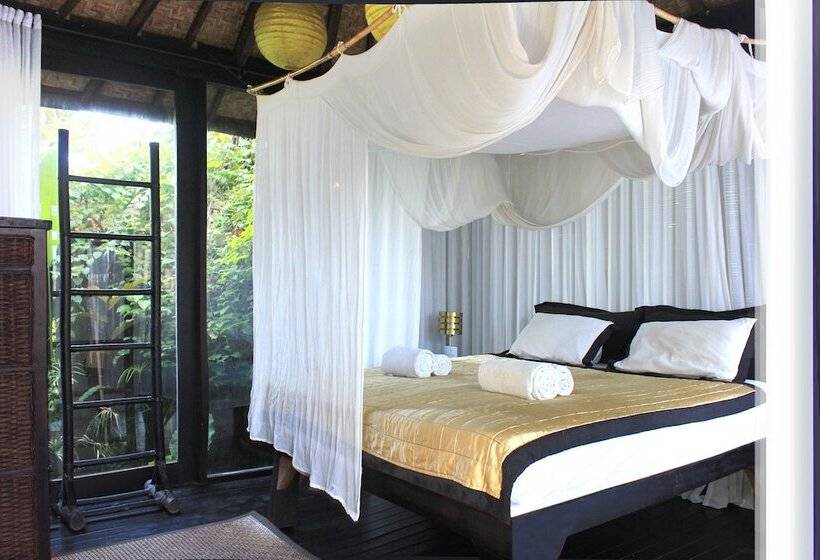 هتل Seabreeze Hostel Bali