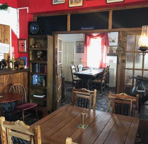 هتل The Star Inn
