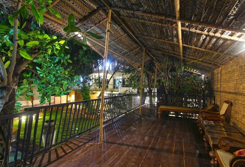 هتل Travelers Lodge By City Hub