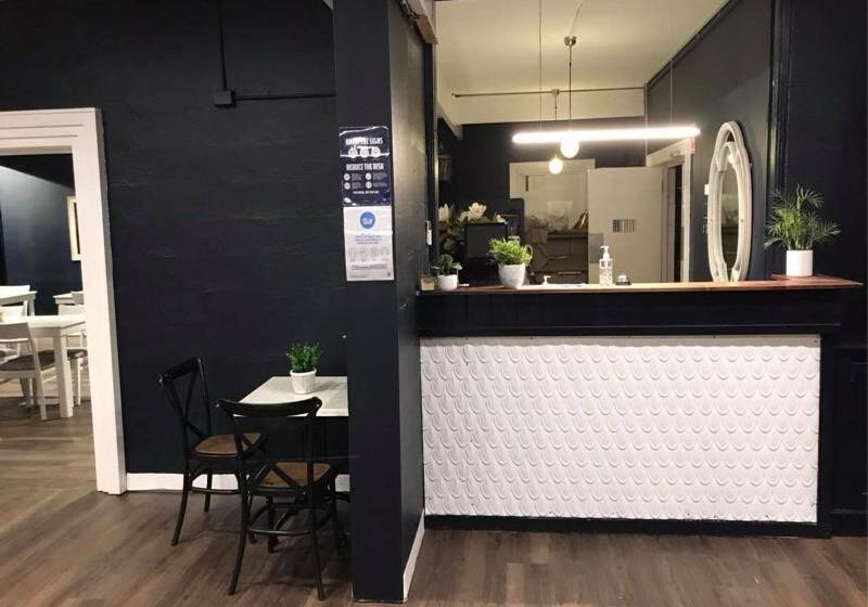 Moruya Waterfront Hotel Motel