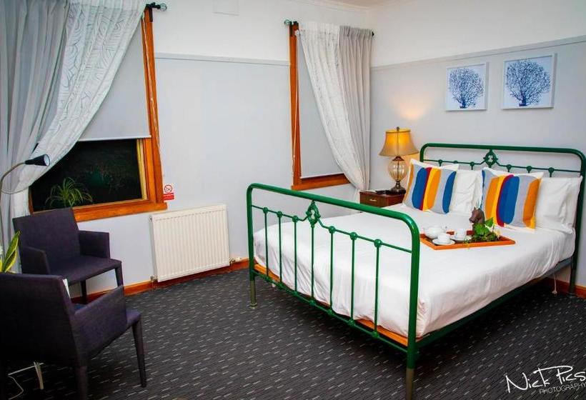 Пансион Amara Springs Guest House