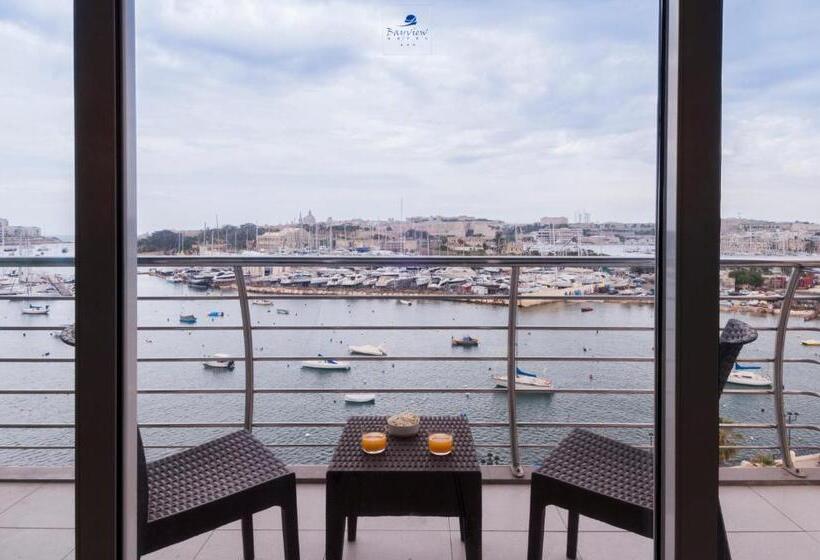 Blubay Apartments By St Hotels