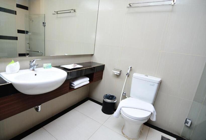 هتل Angkasa Garden