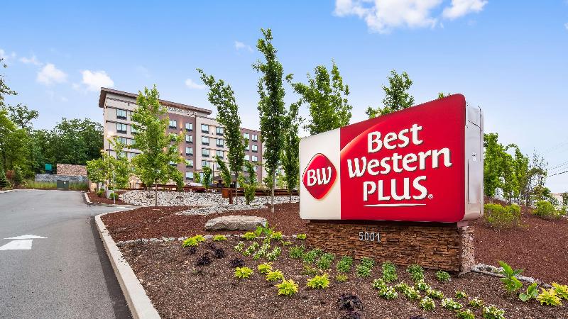 هتل Best Western Plus Gallup Inn And Suites