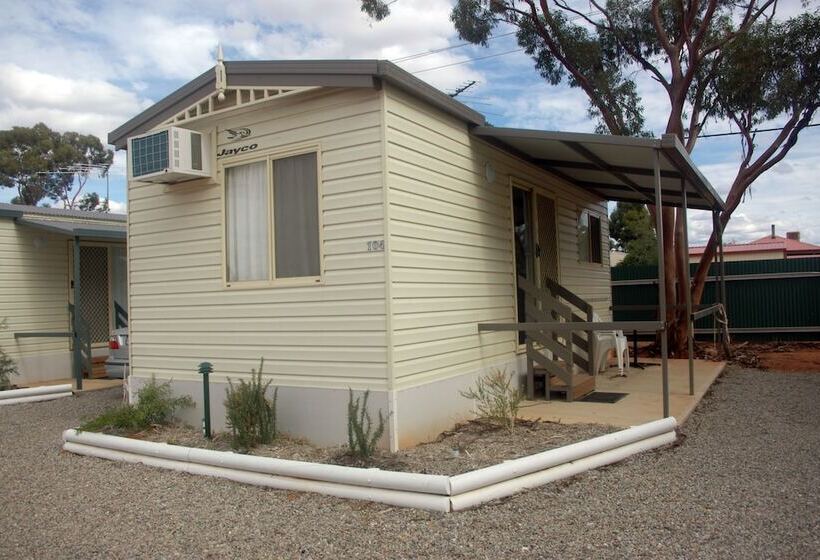 בית מלון כפרי Big4 Acclaim Prospector Holiday Park