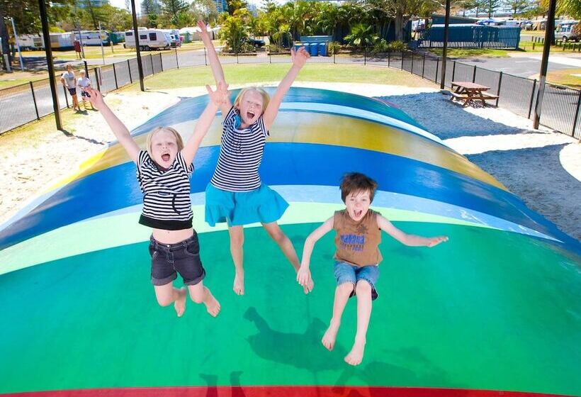 هتل Broadwater Tourist Park