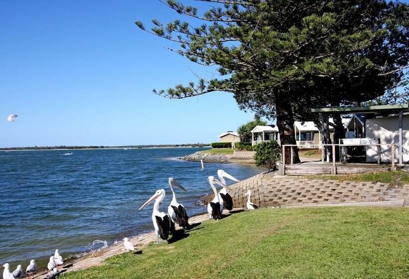هتل Broadwater Tourist Park