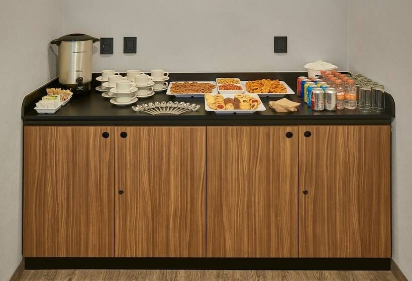 Otel City Express Plus By Marriott Guadalajara Palomar