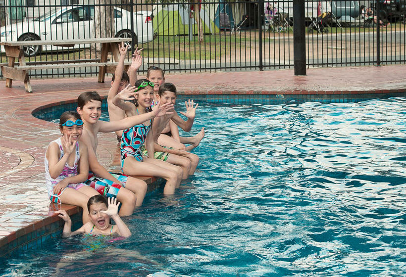 호텔 Nrma Echuca Holiday Park
