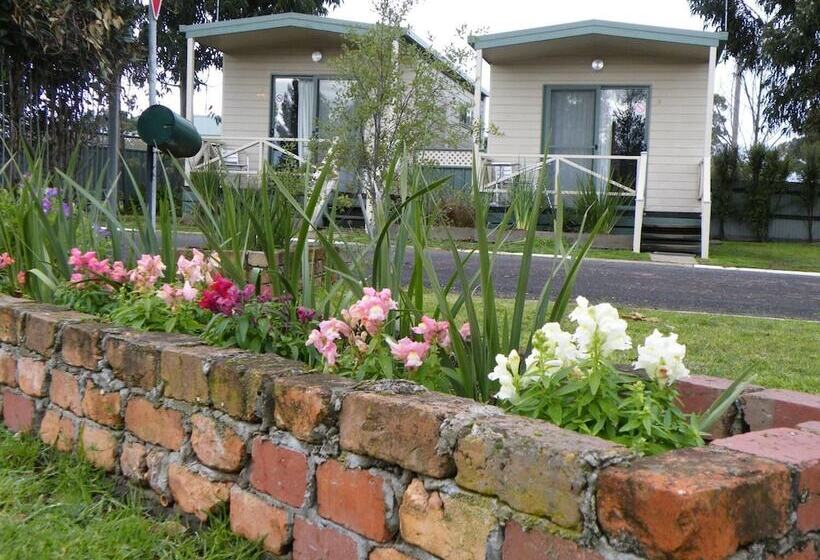 هتل Hamilton Caravan Park