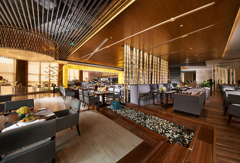فندق Howard Johnson Hot Spring Resort Wugongshan