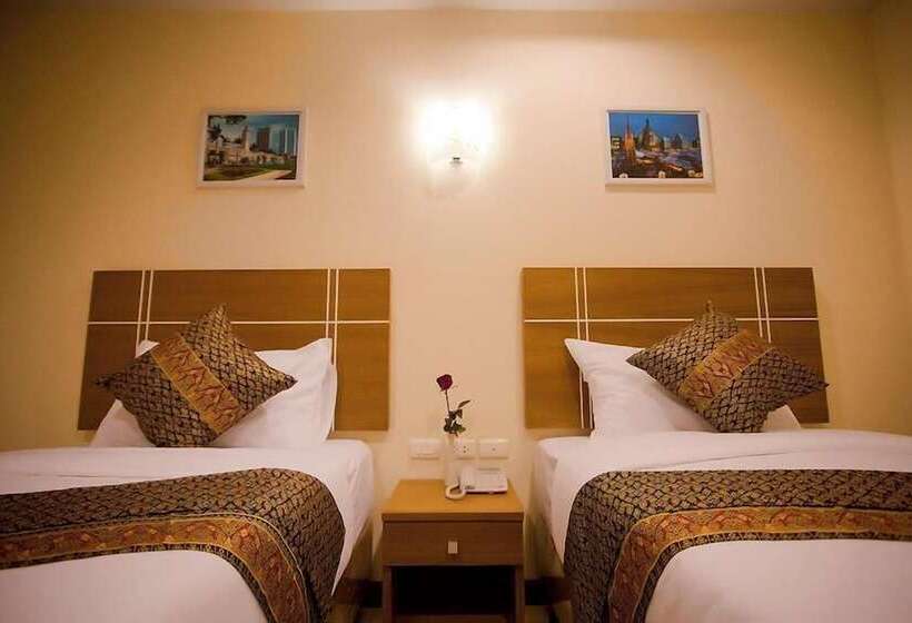 هتل Iris Residence