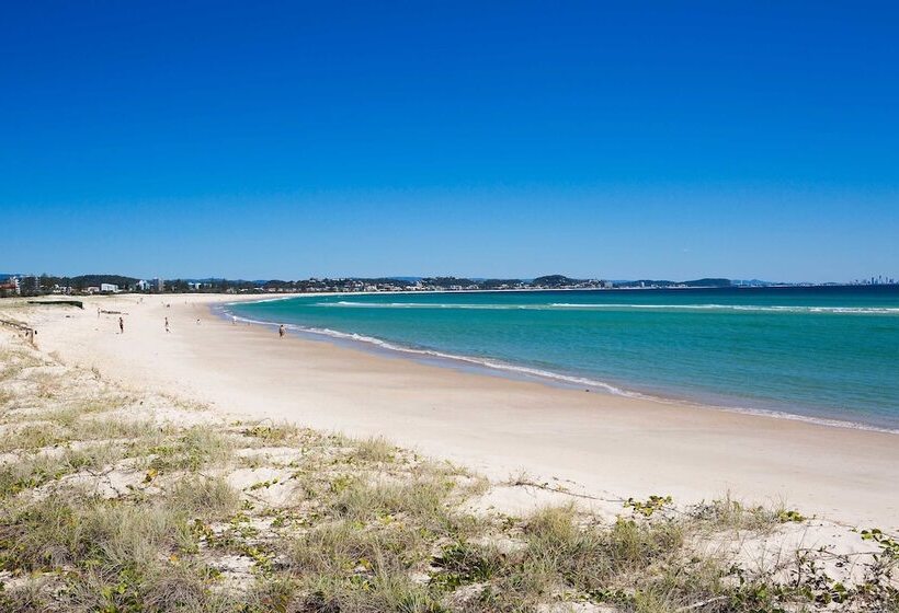 هتل Kirra Beach Tourist Park