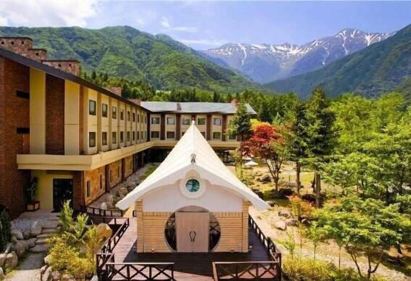 هتل Komagane Kogen Resort Linx