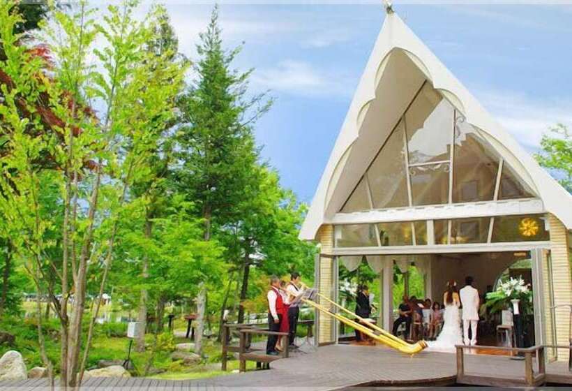 هتل Komagane Kogen Resort Linx