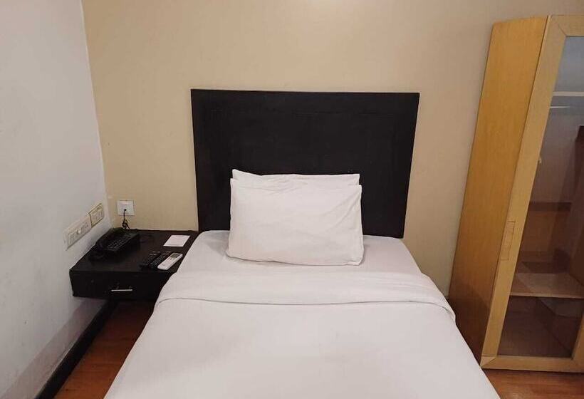 هتل Marina Inn Egmore Chennai