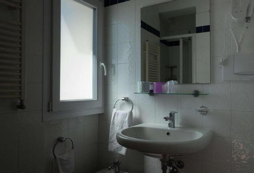 Fotos del hotel Ping Pong:  21