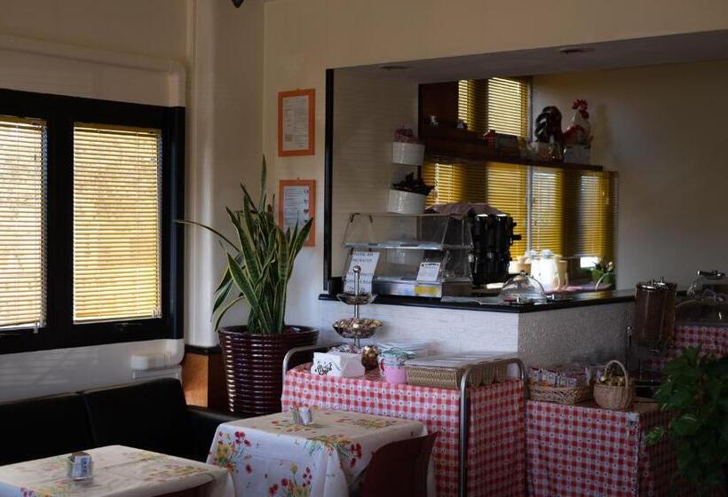 Fotos del hotel Ping Pong:  4