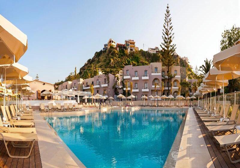 هتل Porto Platanias Village Resort
