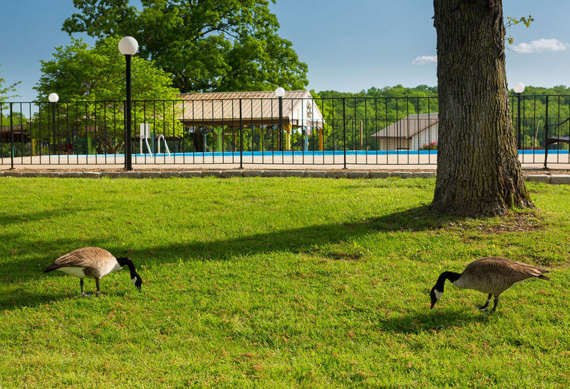 هتل Rock Lane Resort & Marina