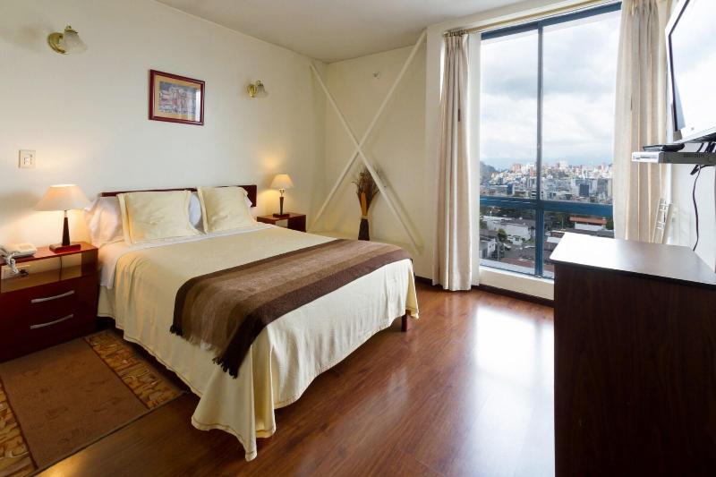 בית מלון כפרי Suites Metropoli