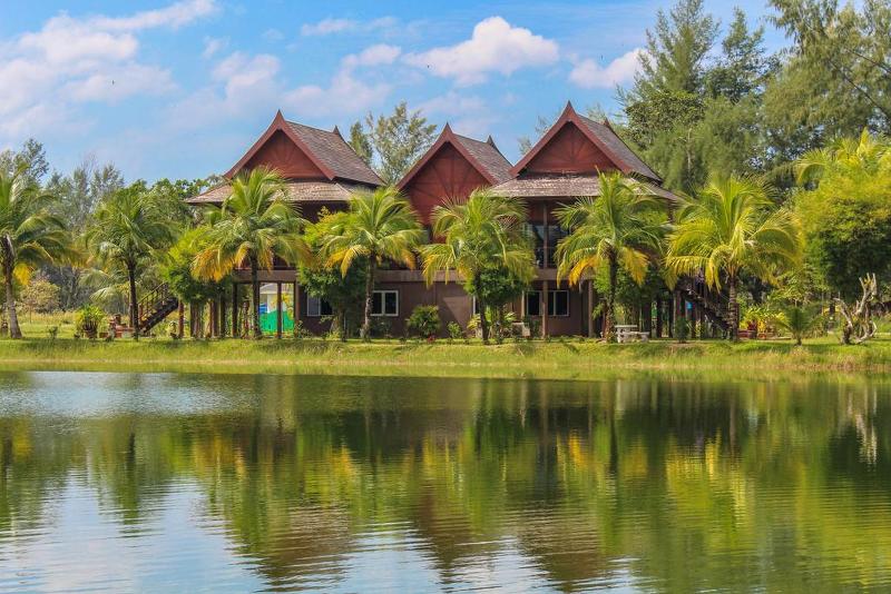 هتل Thailife Wellness & Meditation Resort  Sha Plus