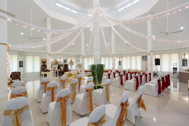 هتل Thailife Wellness & Meditation Resort  Sha Plus