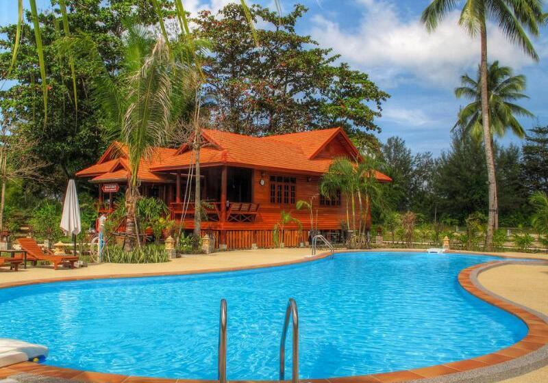 هتل Thailife Wellness & Meditation Resort  Sha Plus