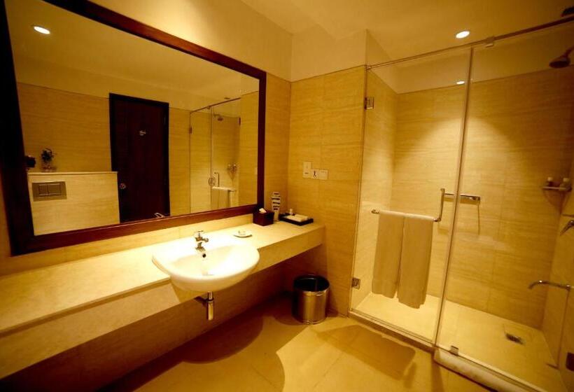 فندق The Lalit Traveller Jaipur