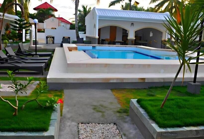 هتل Villa Del Pueblo