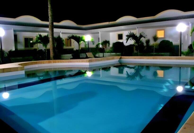 هتل Villa Del Pueblo