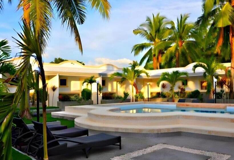 هتل Villa Del Pueblo