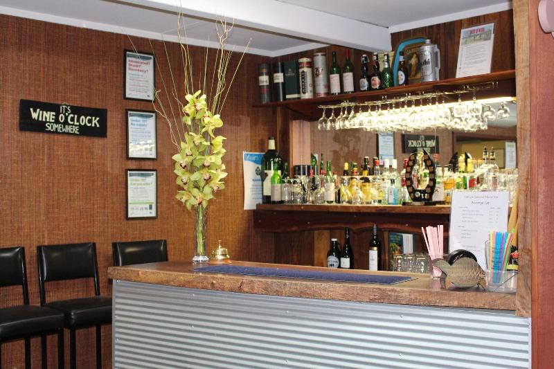 モーテル Cobram Colonial Motor Inn