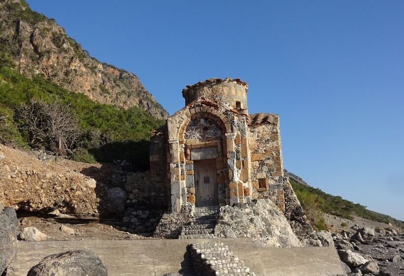بنسيون Gigilos