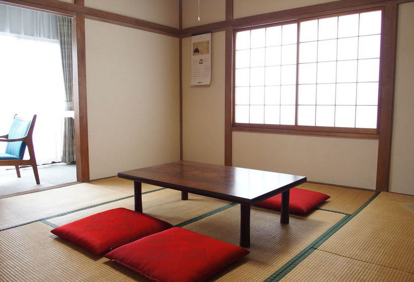 بنسيون Guesthouse Hiiragi