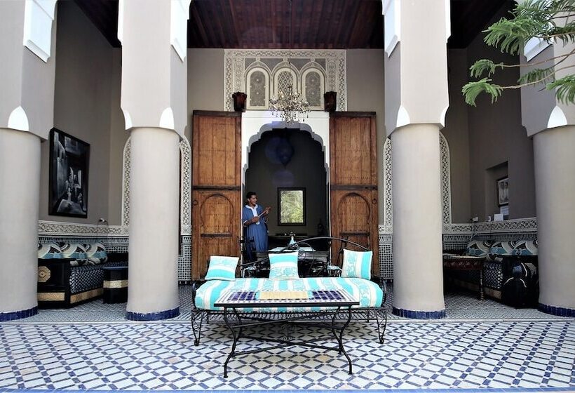 ریاض R´mila Medina Fez