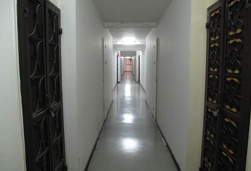 Sk Muangthongthani Apartment