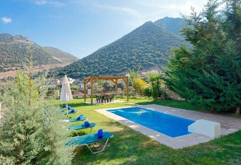 Uphoria Villas
