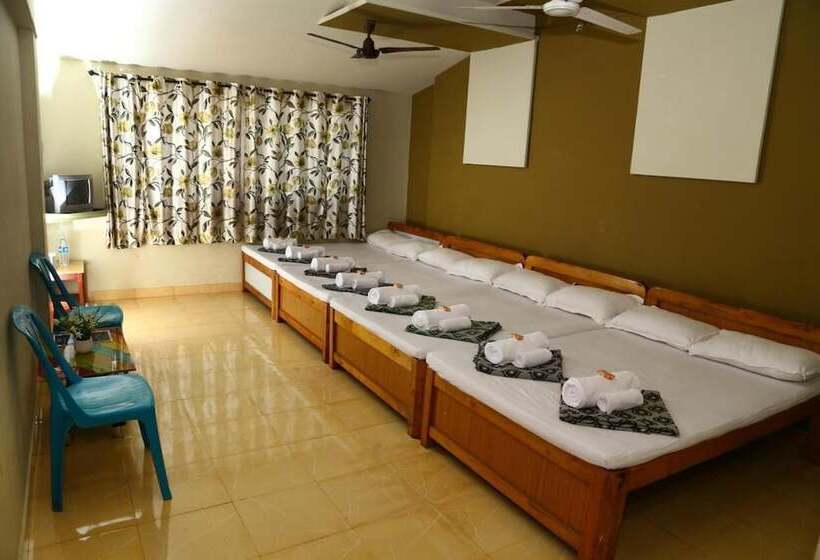 בית מלון כפרי Atithi Lodge