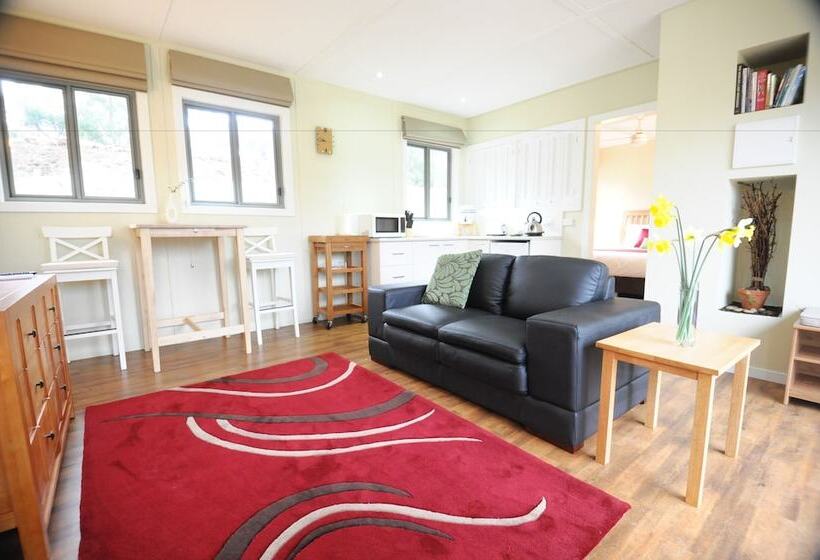 Gisborne Peak Winery Short Term Stays