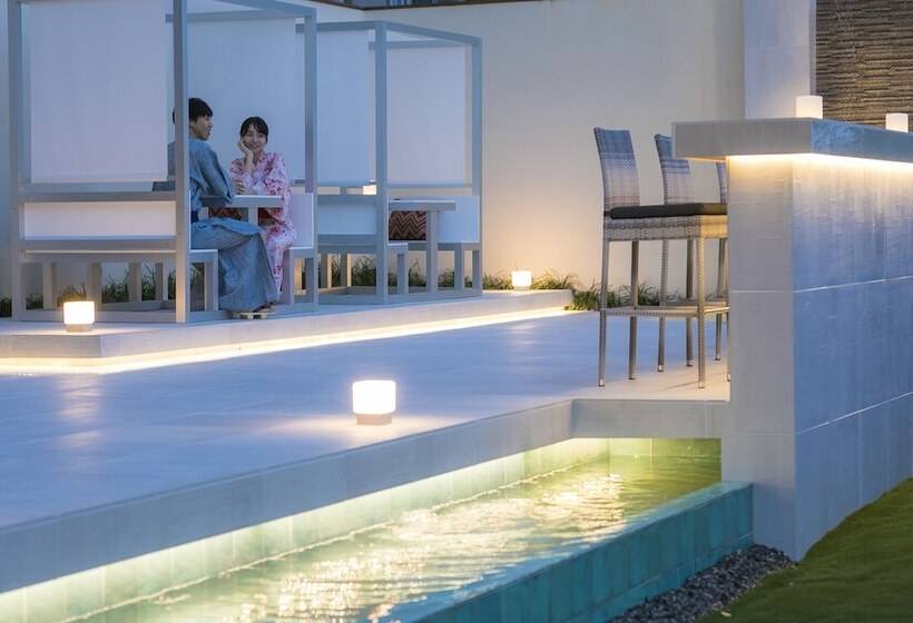 هتل Biwako Ryokusuitei