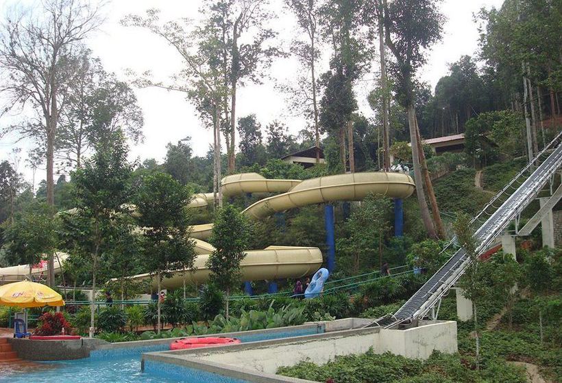 فندق Caribbean Bay Resort  Bukit Gambang Resort City