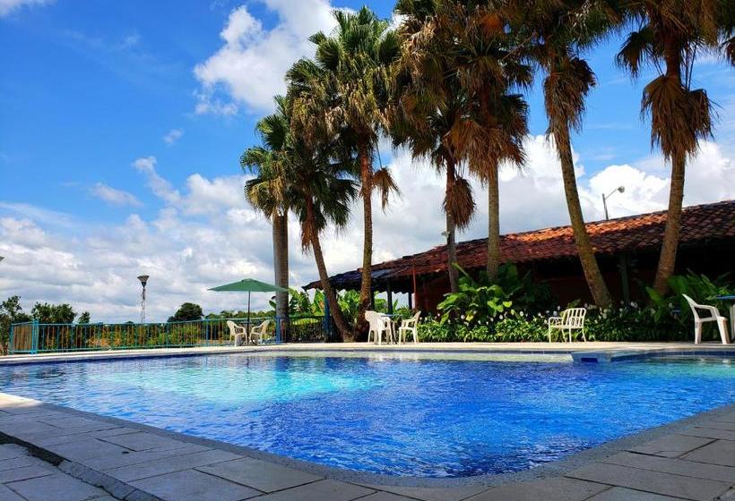 هتل Casaroma Finca