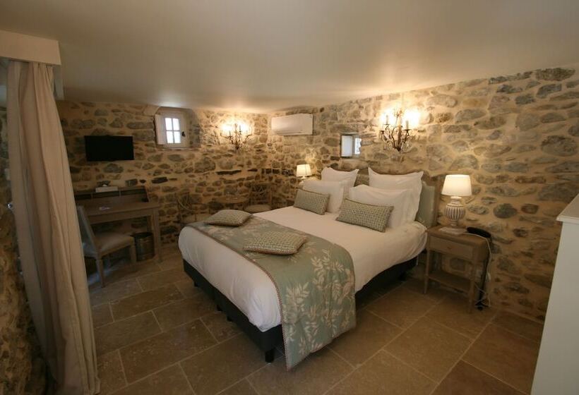 فندق Château Les Oliviers De Salettes