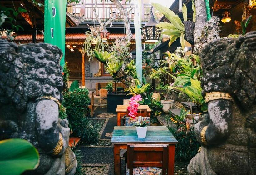 Fotos del hotel Loka House:  9