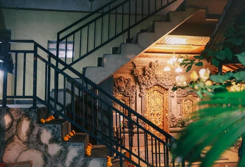 Fotos del hotel Loka House:  22