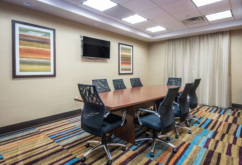 هتل Fairfield Inn & Suites By Marriott Enterprise
