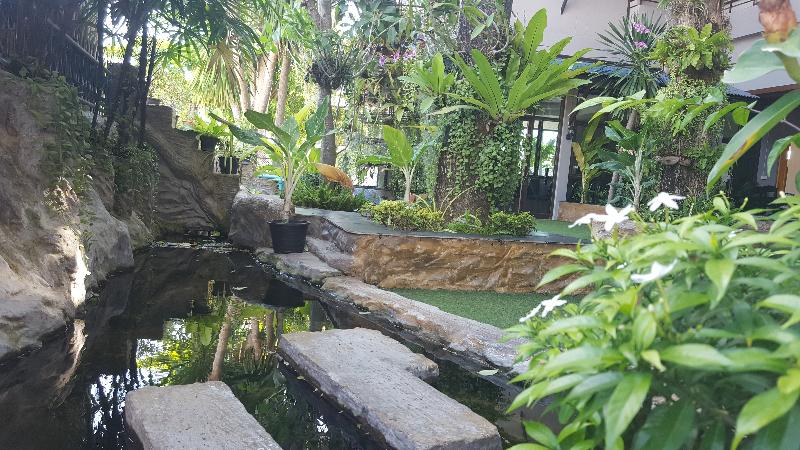 First And Frang Hotel Koh Phangan